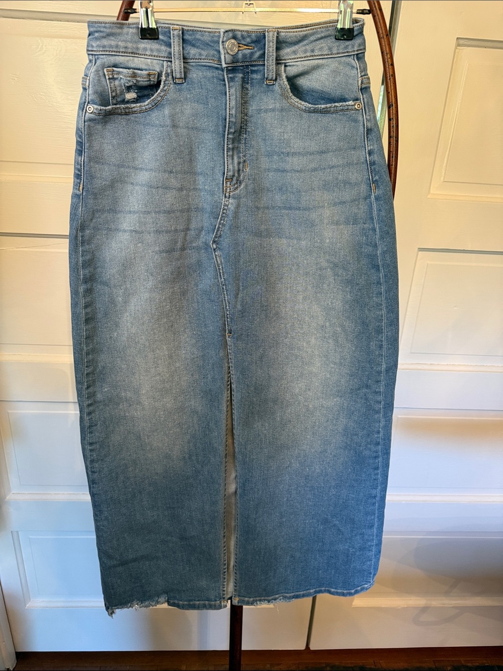 Harper Heritage Denim Midi Skirt High Rise Front Slit Raw Hem 27
